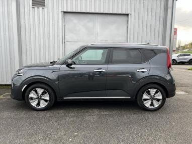 Voir le détail de l'offre de cette KIA e-Soul e-Design 204ch de 2020 en vente à partir de 220.83 €  / mois