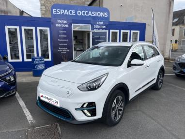 Voir le détail de l'offre de cette KIA e-Niro Active 204ch de 2022 en vente à partir de 236.73 €  / mois