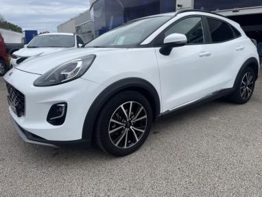 Voir le détail de l'offre de cette FORD Puma 1.0 EcoBoost 125ch mHEV Titanium 6cv de 2020 en vente à partir de 197.08 €  / mois