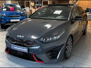 Voir le détail de l'offre de cette KIA ProCeed 1.6 T-GDI 204ch GT DCT7 de 2023 en vente à partir de 368.95 €  / mois