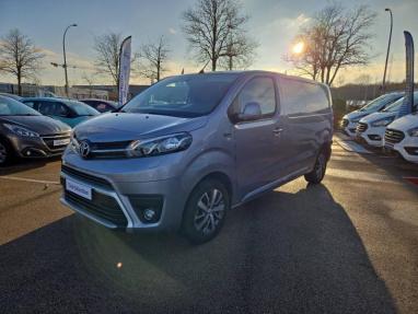 Voir le détail de l'offre de cette TOYOTA PROACE Medium 2.0 D-4D 140 Style MC22 de 2022 en vente à partir de 341.84 €  / mois