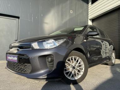 Voir le détail de l'offre de cette KIA Rio 1.2 MPi 84ch Urban Edition 4cv de 2020 en vente à partir de 12 499 € 