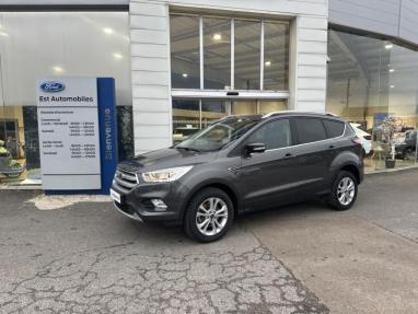 Voir le détail de l'offre de cette FORD Kuga 2.0 TDCi 150ch Stop&Start Titanium 4x2 de 2017 en vente à partir de 181.05 €  / mois