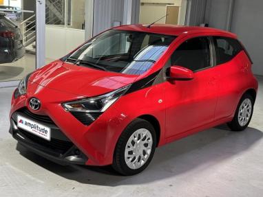 Voir le détail de l'offre de cette TOYOTA Aygo 1.0 VVT-i 72ch x-play 5p MY21 de 2021 en vente à partir de 104.95 €  / mois