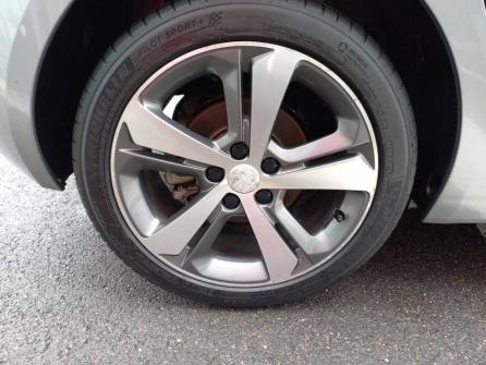 PEUGEOT 308 1.2 Puretech 130ch FÃ©line S&S EAT6 5p à vendre à Saint-Maximin - Image n°10
