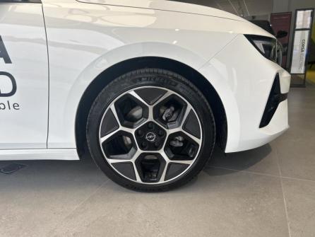 OPEL Astra Sports Tourer 1.2 Turbo Hybrid 136ch e-DCT 6 à vendre à Bourges - Image n°10