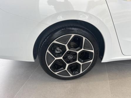 OPEL Astra Sports Tourer 1.2 Turbo Hybrid 136ch e-DCT 6 à vendre à Bourges - Image n°11