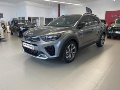 Voir le détail de l'offre de cette KIA Stonic 1.0 T-GDi 100ch GT Line de 2025 en vente à partir de 24 499 €
