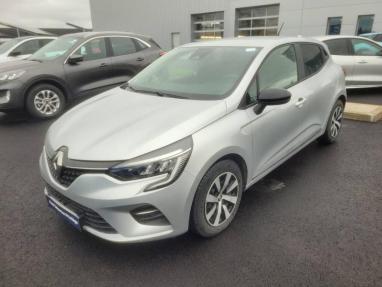Voir le détail de l'offre de cette RENAULT Clio 1.6 E-Tech hybride 145ch Evolution de 2022 en vente à partir de 242.98 €  / mois