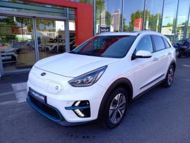 Voir le détail de l'offre de cette KIA e-Niro Premium 204ch de 2022 en vente à partir de 248.2 €  / mois