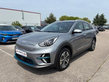 Voir le détail de l'offre de cette KIA e-Niro Active 204ch de 2022 en vente à partir de 205.2 €  / mois