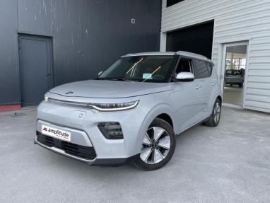 Voir le détail de l'offre de cette KIA e-Soul Premium 204ch de 2021 en vente à partir de 18 999 € 