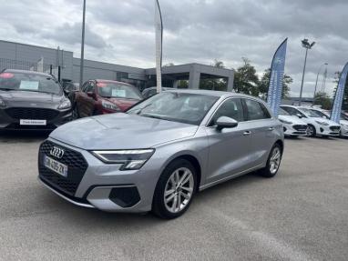 Voir le détail de l'offre de cette AUDI A3 Sportback 35 TFSI 150ch Mild Hybrid Business Executive S tronic 7 de 2023 en vente à partir de 262.14 € / mois