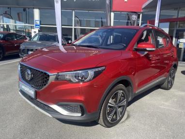 Voir le détail de l'offre de cette MG MOTOR ZS EV 143ch Luxury de 2020 en vente à partir de 13 999 € 