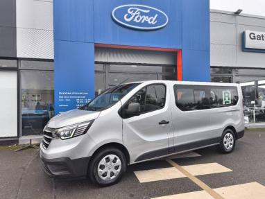 Voir le détail de l'offre de cette RENAULT Trafic Combi L2 2.0 Blue dCi 150ch S&S Zen 8 places de 2023 en vente à partir de 431.76 €  / mois