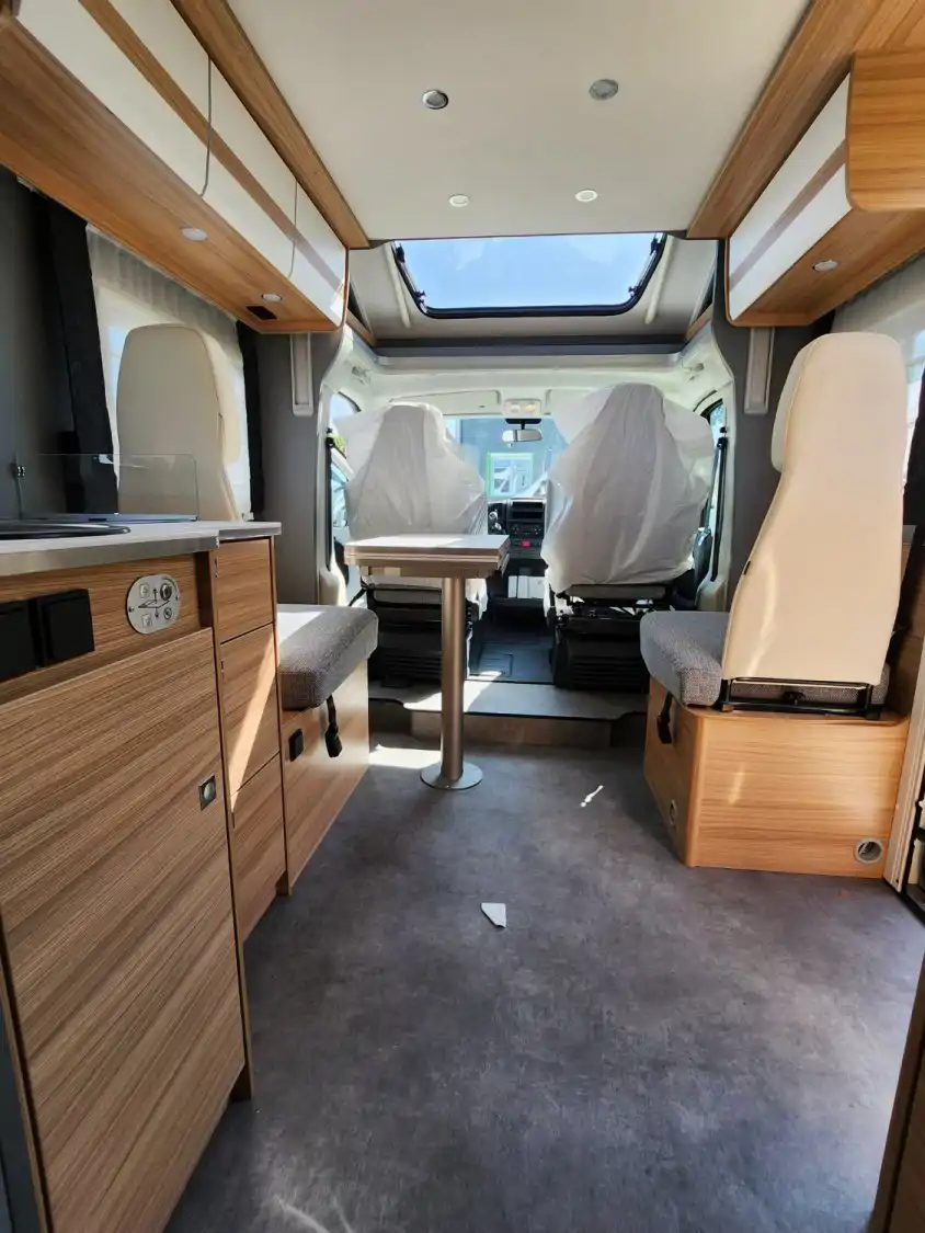 Image Dethleffs Just 90  T 7052 DBL Profilé