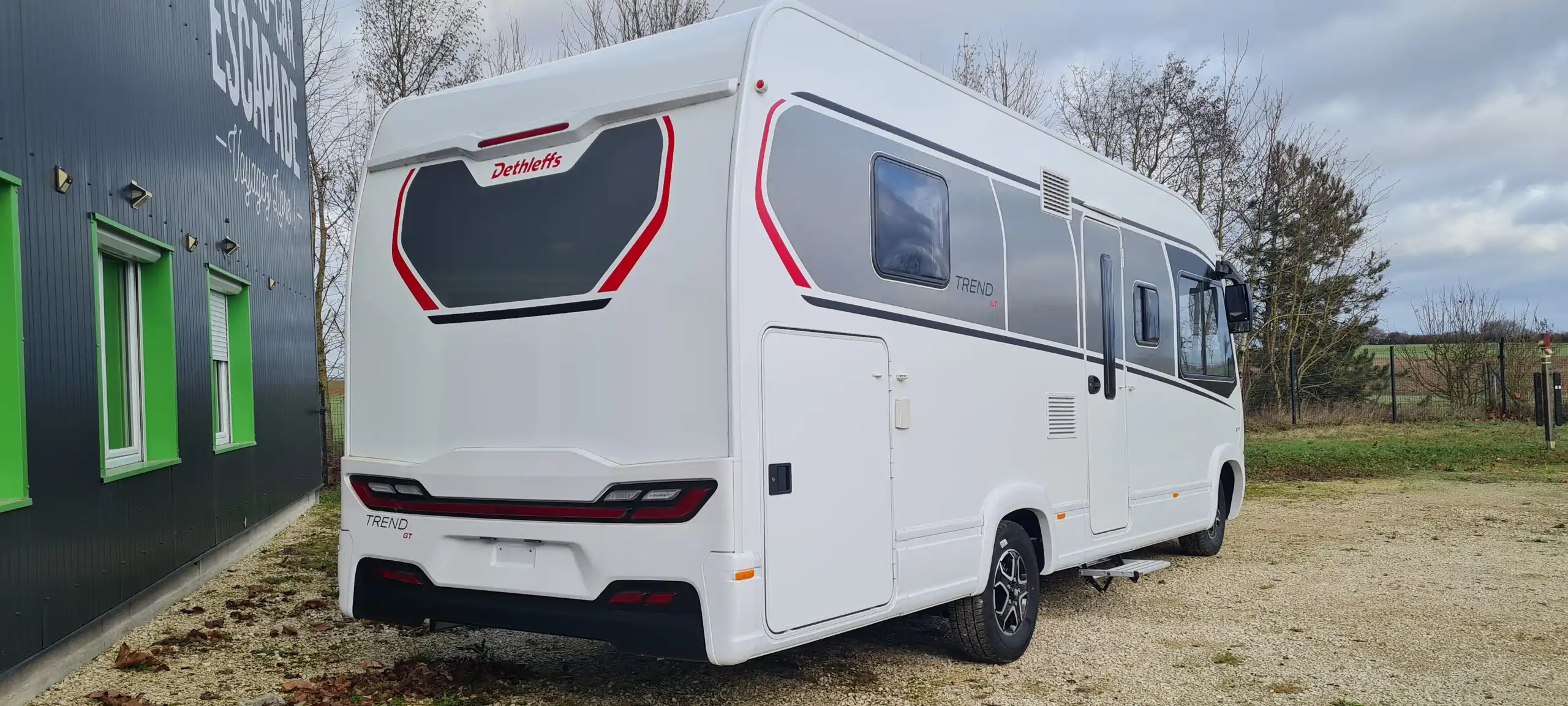 Image Dethleffs Trend I 7057 DBL  Intégral